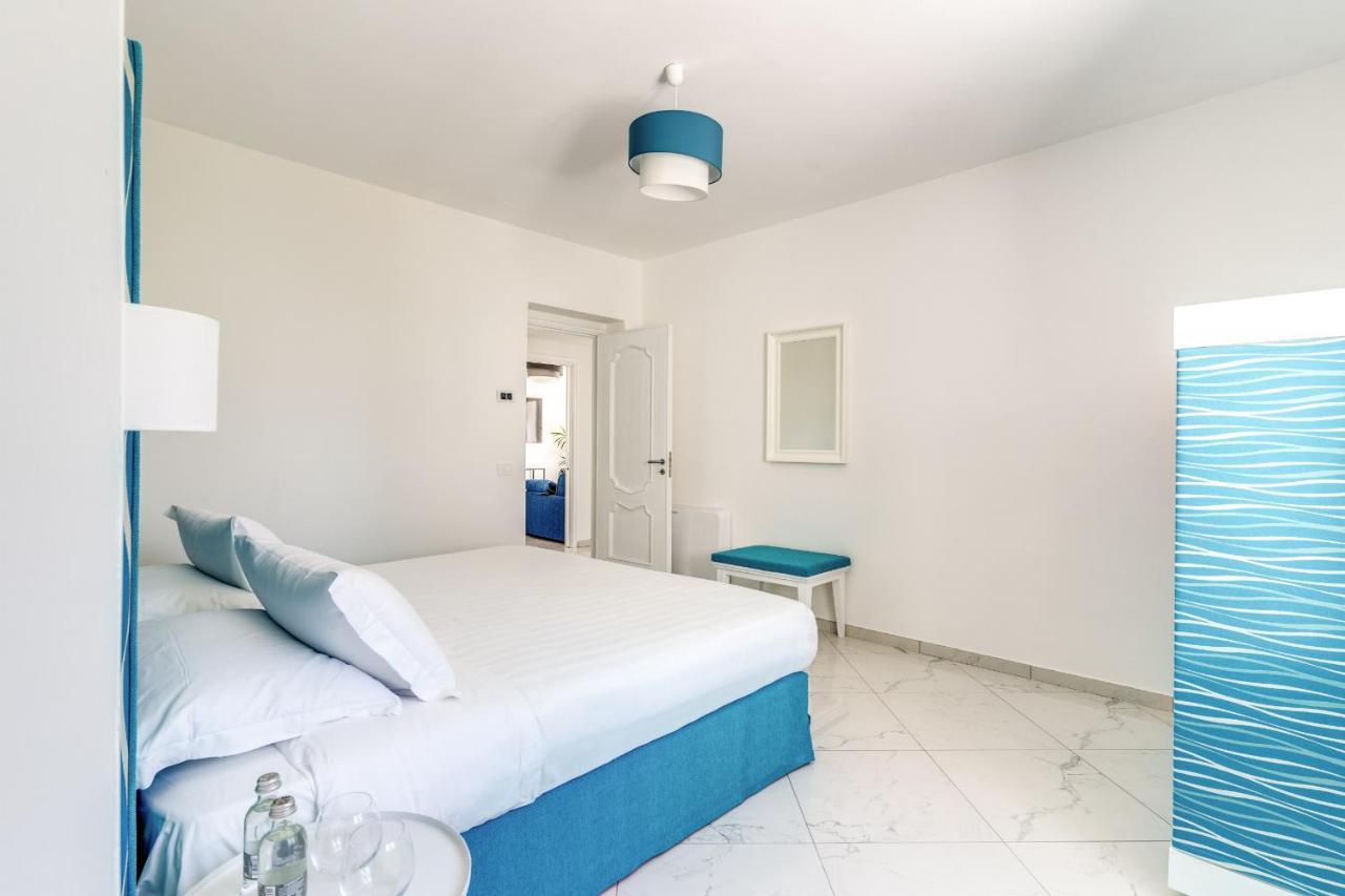 Villa Rusinella Minimalist Retreat With Sea Views Маса Лубрензе Екстериор снимка