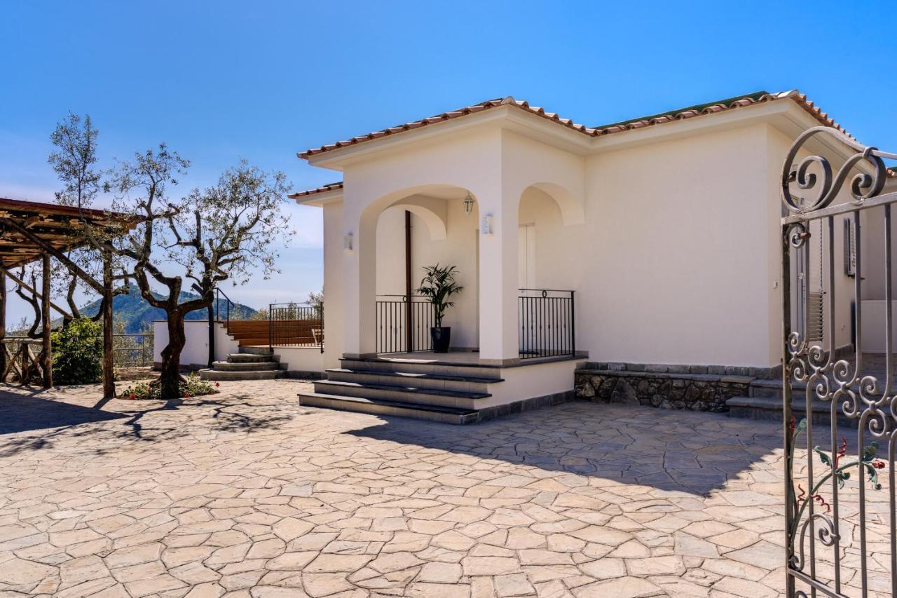 Villa Rusinella Minimalist Retreat With Sea Views Маса Лубрензе Екстериор снимка